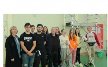 Le gymnase de l’école La Fontaine rafraîchi par des jeunes motivés